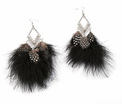 Boucles en plumes naturelles